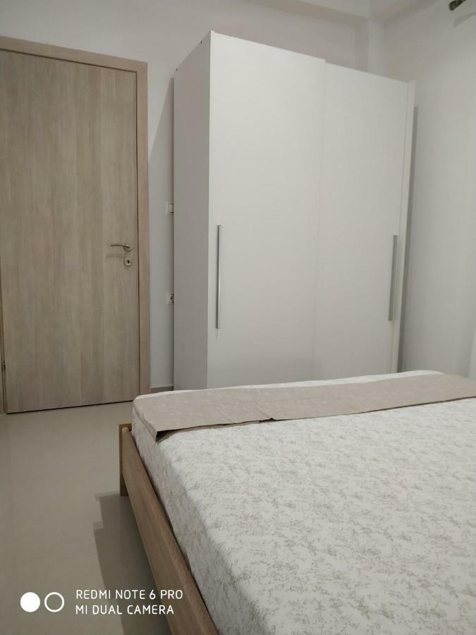 Lavim Apartments 2 Сікія Екстер'єр фото